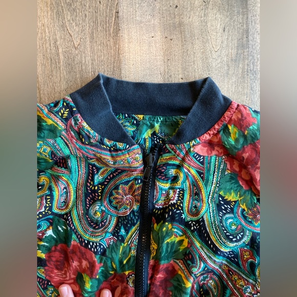 Vintage Northern Style reversible crop jacket - Picture 4 of 12